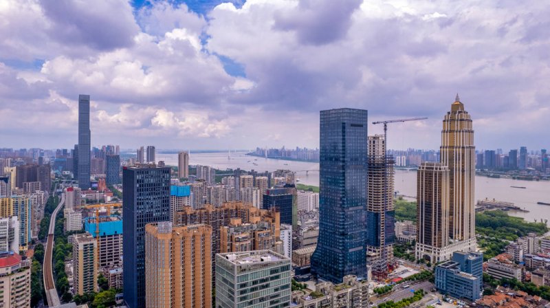 “三直”模式激活人才“强磁场”_